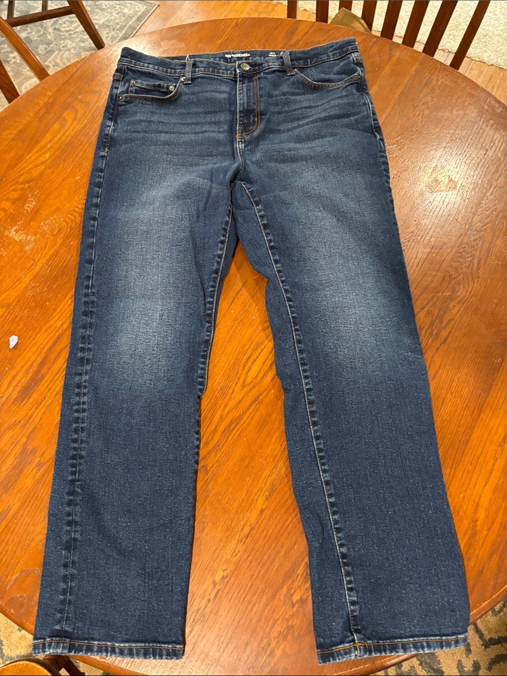 Amazon Essentials Men's Slim Straight Jeans - Dark Blue Wash